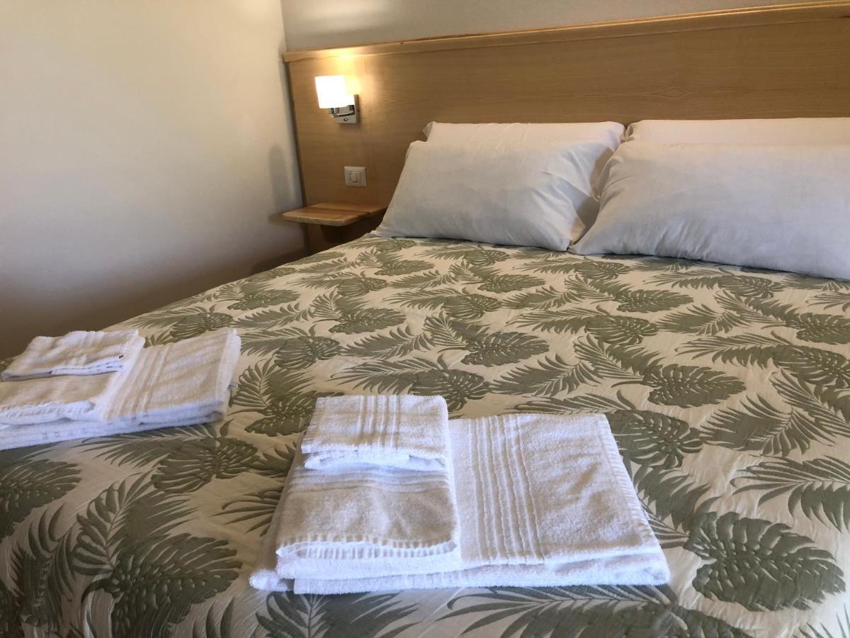 Agriturismo Is Cortillaris Càbras Eksteriør billede